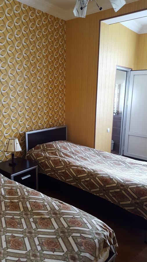 Zandarashvili Guest House Sighnaghi Extérieur photo